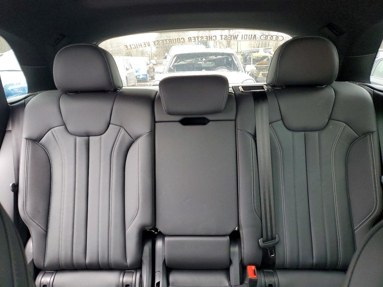 2025 Audi Q5 Premium 45 - zdjęcie 10