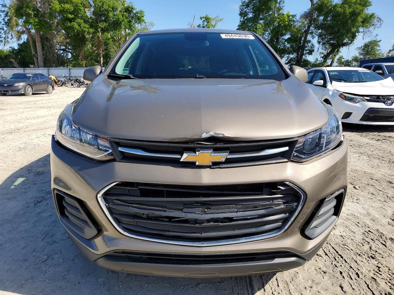2021 Chevrolet Trax Ls - zdjęcie 5