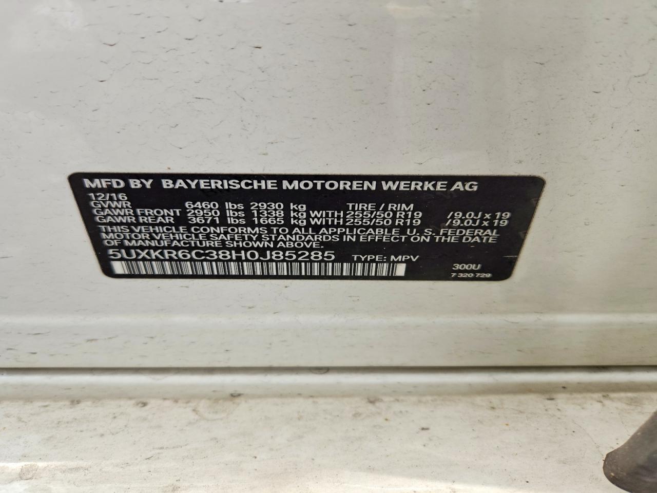 2017 BMW X5 xDrive50I - zdjęcie 14