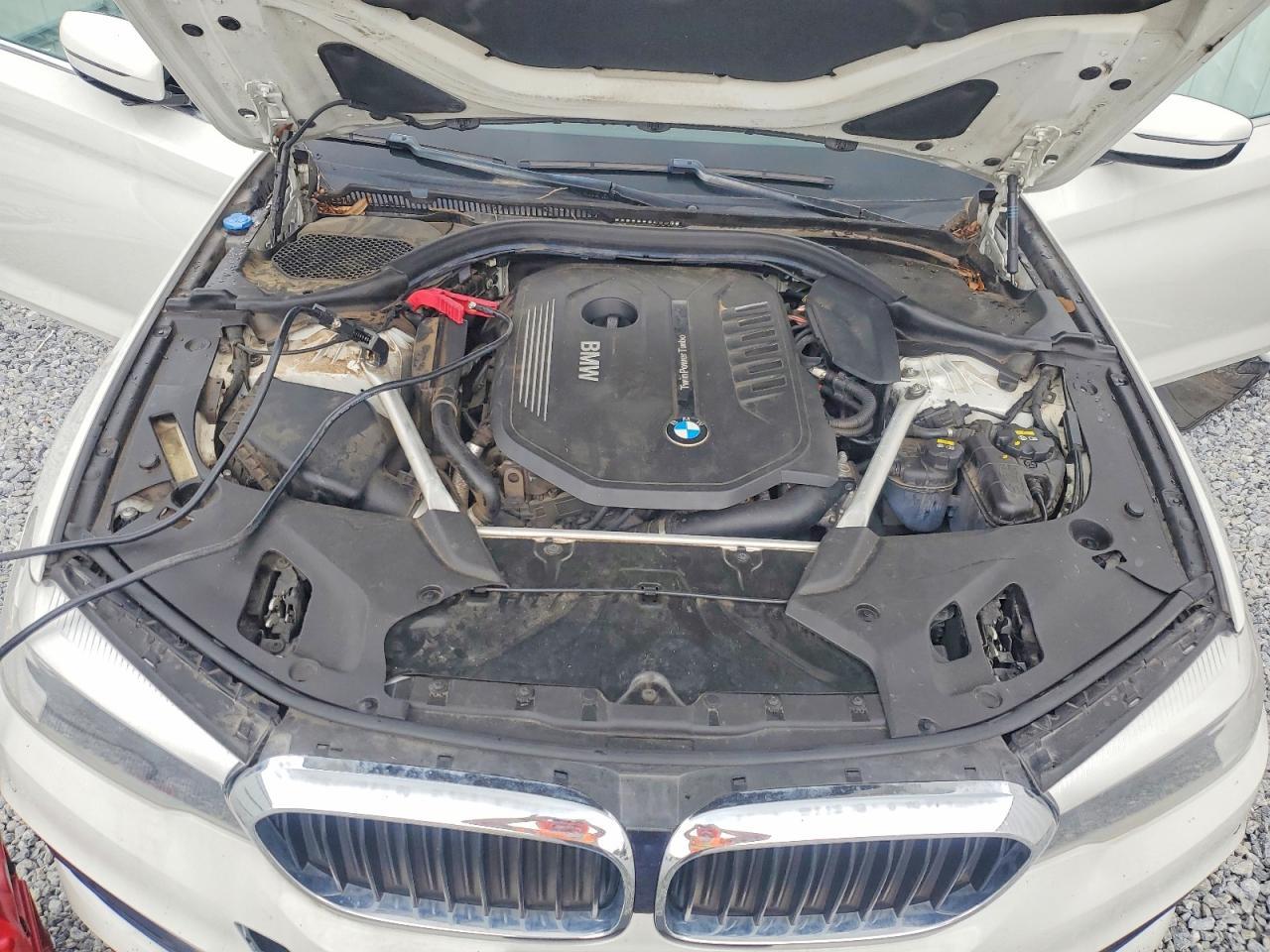 2018 BMW 540 I - zdjęcie 11