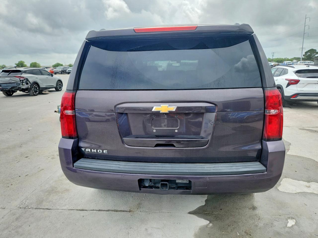 2016 Chevrolet Tahoe C1500 Lt - zdjęcie 6