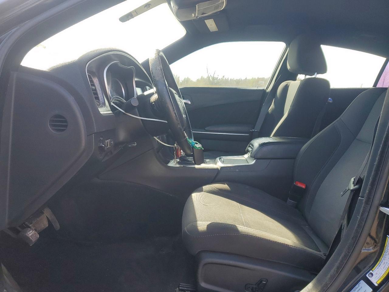 2016 Dodge Charger - zdjęcie 7