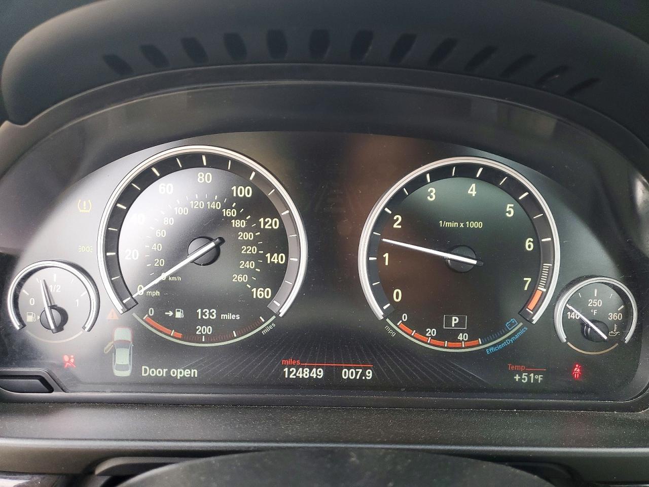 2013 BMW 550 I - zdjęcie 9