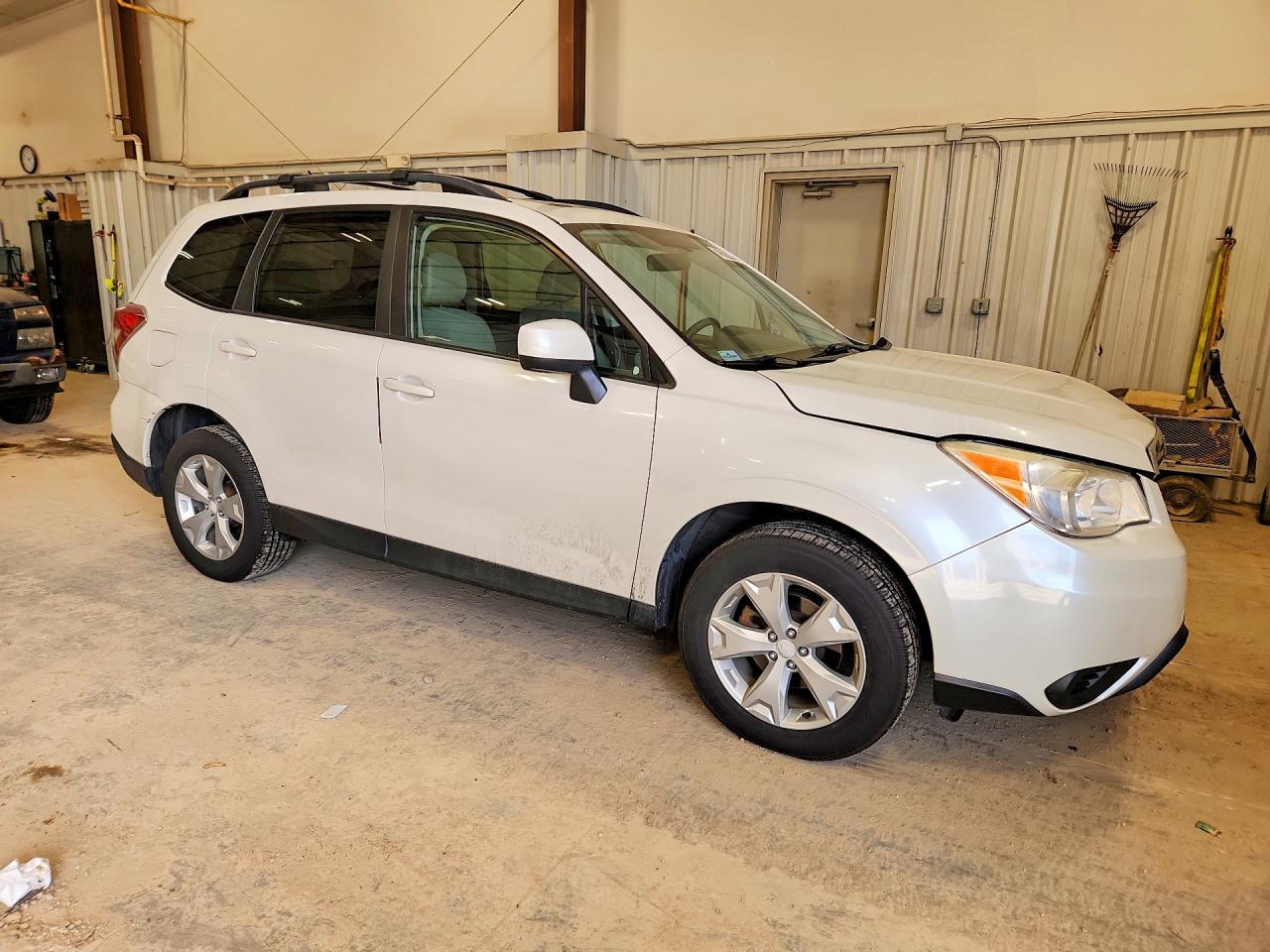 2014 Subaru Forester 2.5I Premium - zdjęcie 4