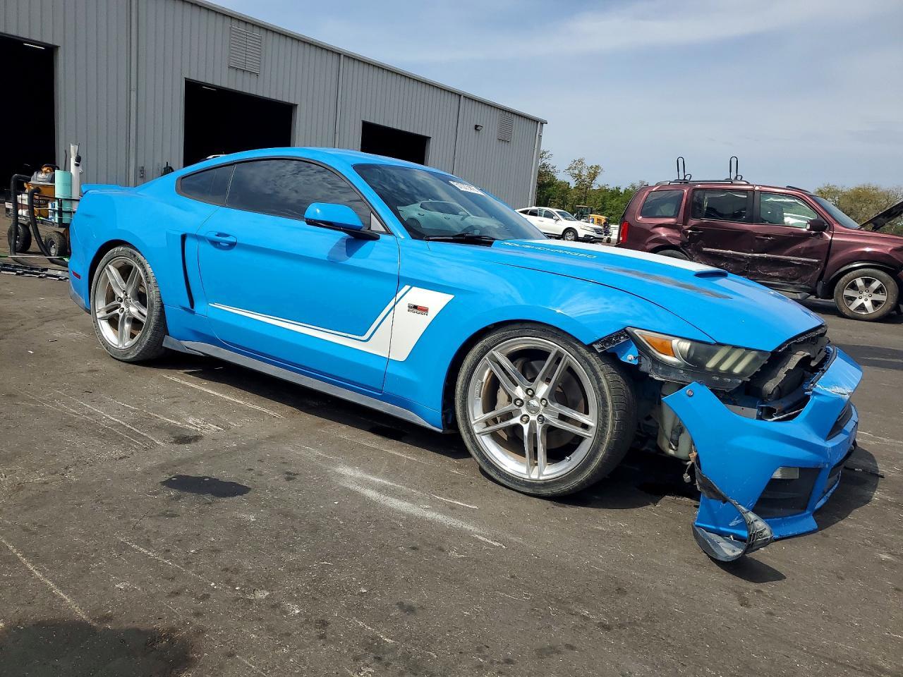 2017 Ford Mustang Gt - zdjęcie 4