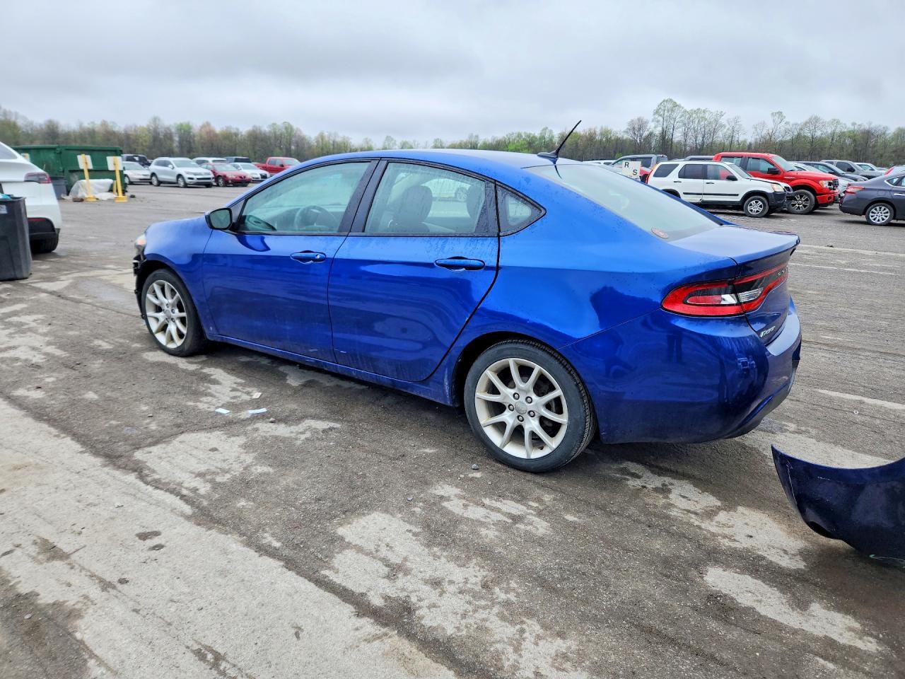2013 Dodge Dart Sxt - zdjęcie 2