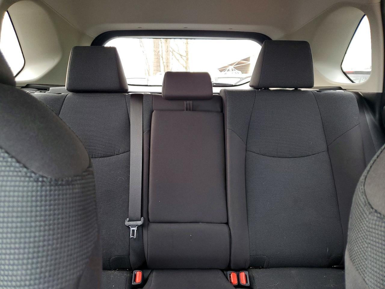 2025 Toyota Rav4 Le - zdjęcie 10