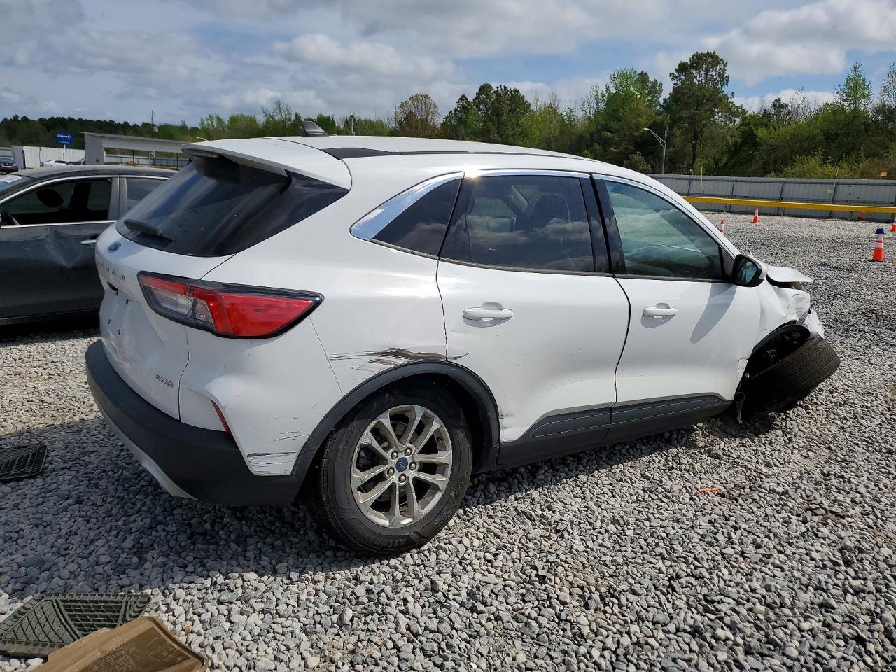 2020 Ford Escape Se - zdjęcie 3