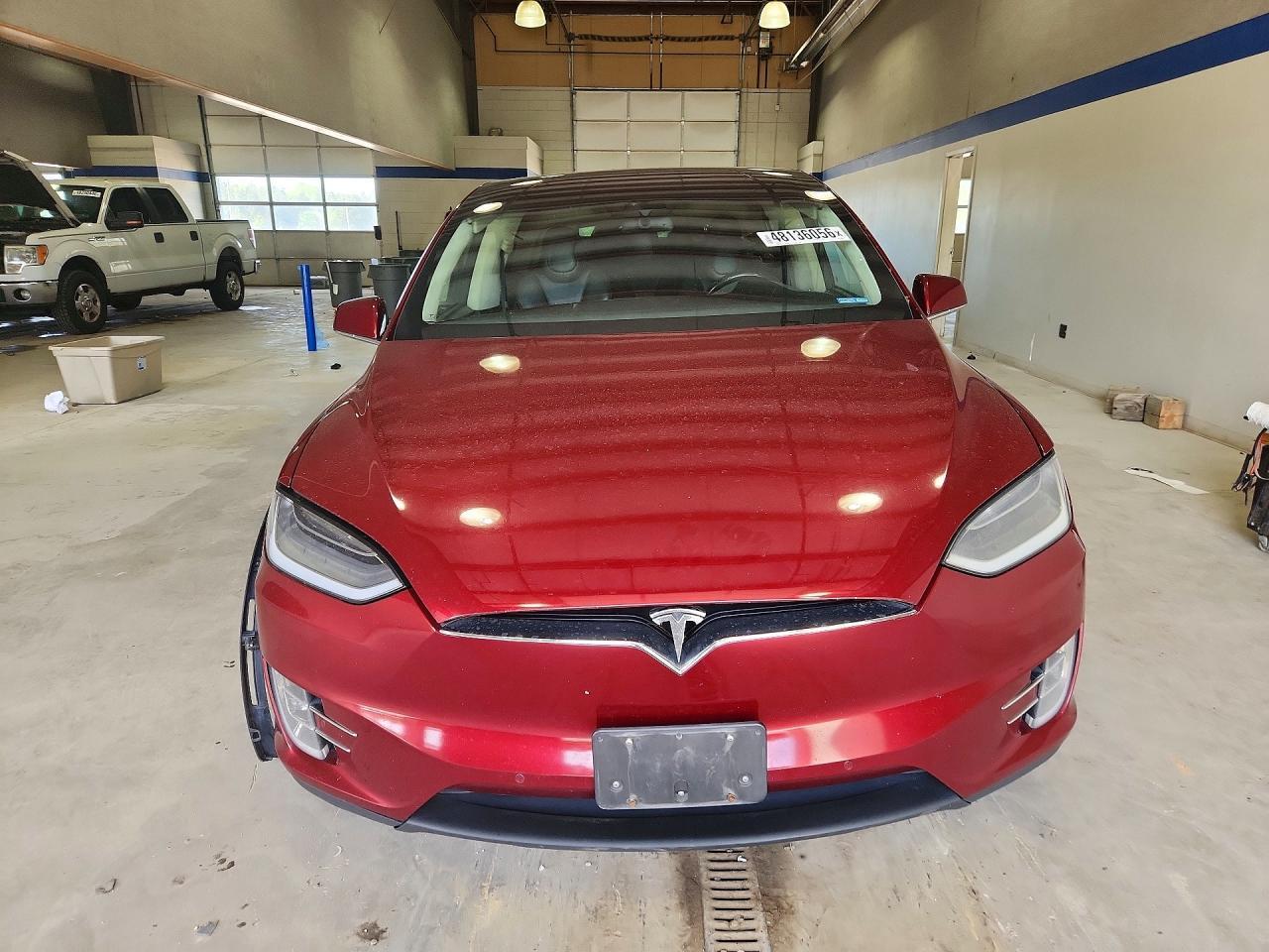 2016 Tesla Model X - zdjęcie 5