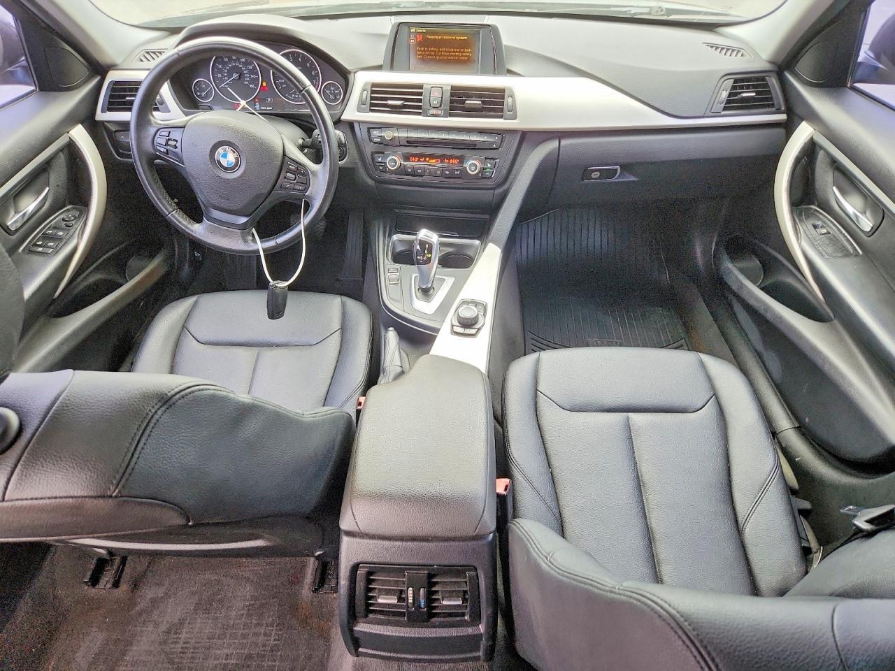 2014 BMW 320 I xDrive - zdjęcie 8