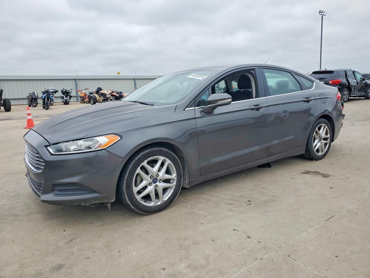 2016 Ford Fusion Se - zdjęcie główne