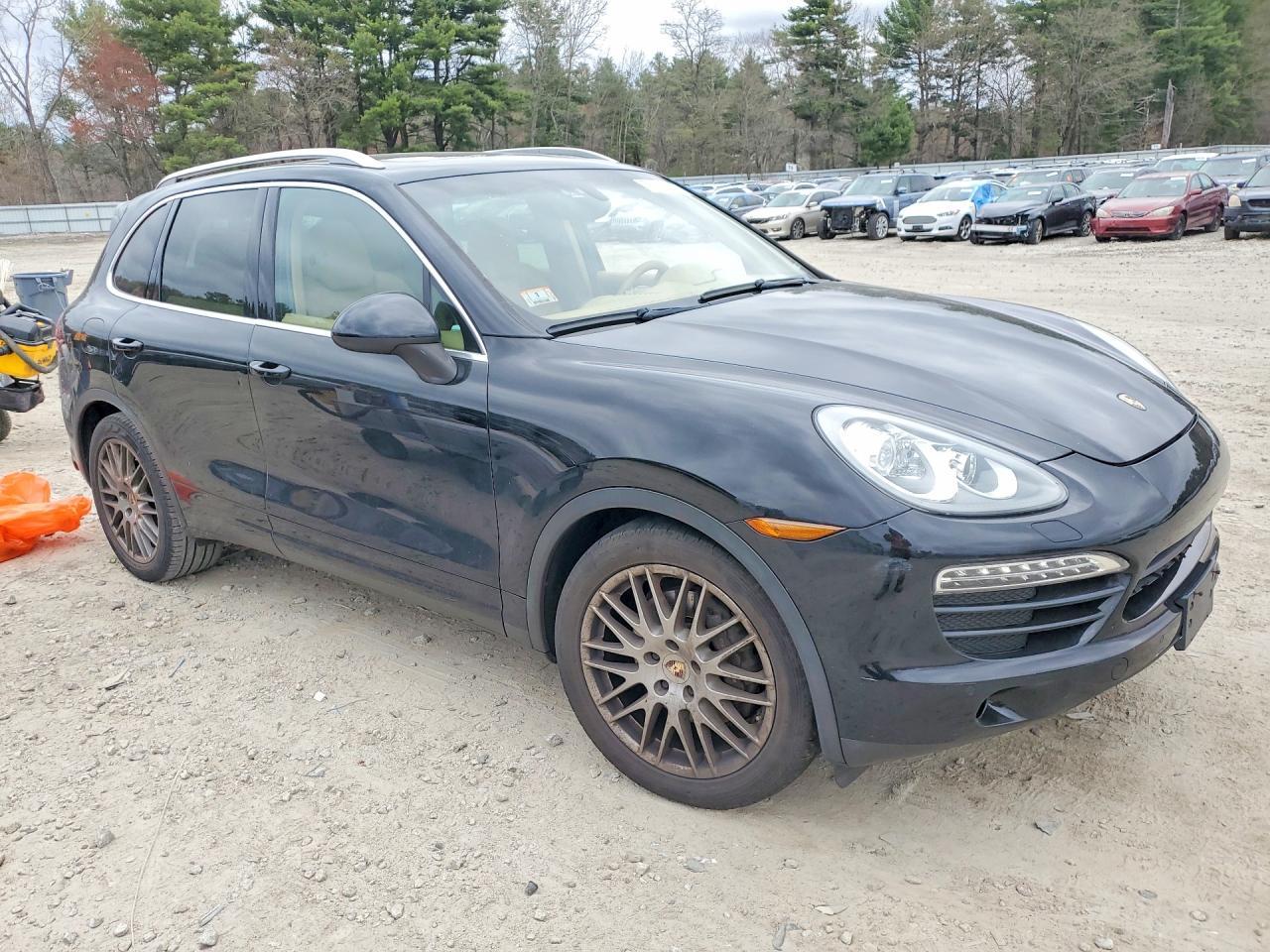 2014 Porsche Cayenne - zdjęcie 4