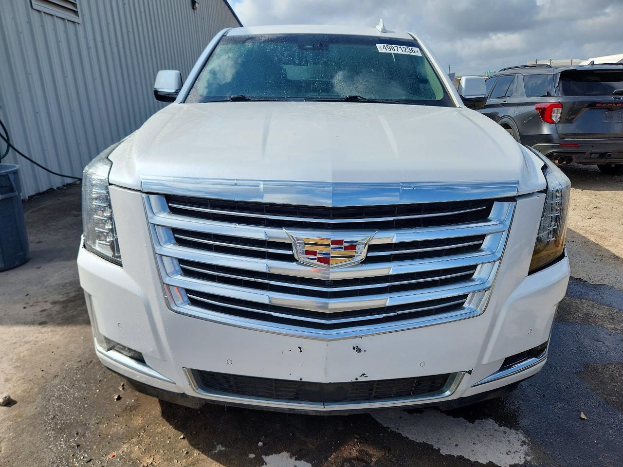2016 Cadillac Escalade Luxury - zdjęcie 5