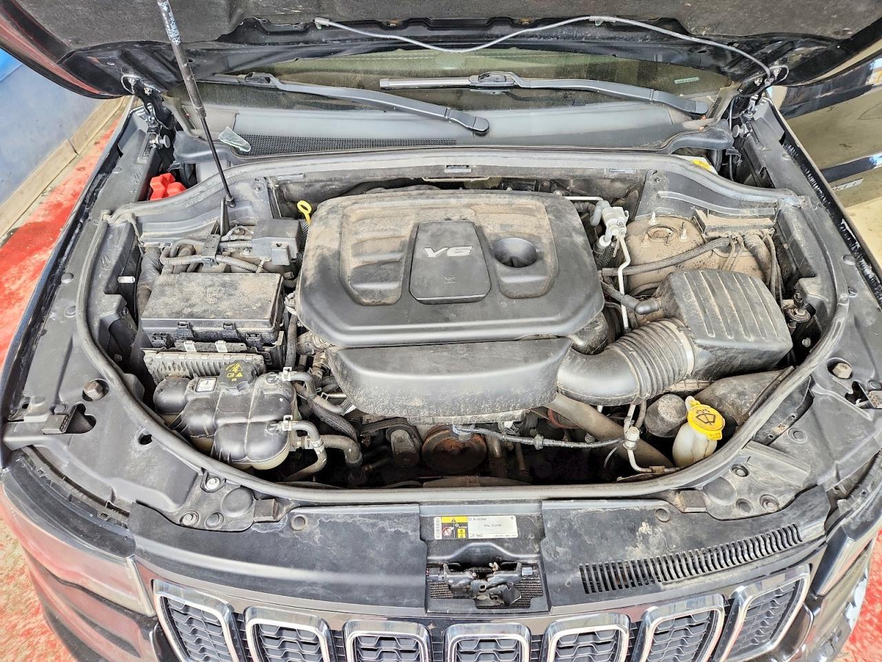 2017 Jeep Grand Cherokee Limited - zdjęcie 12