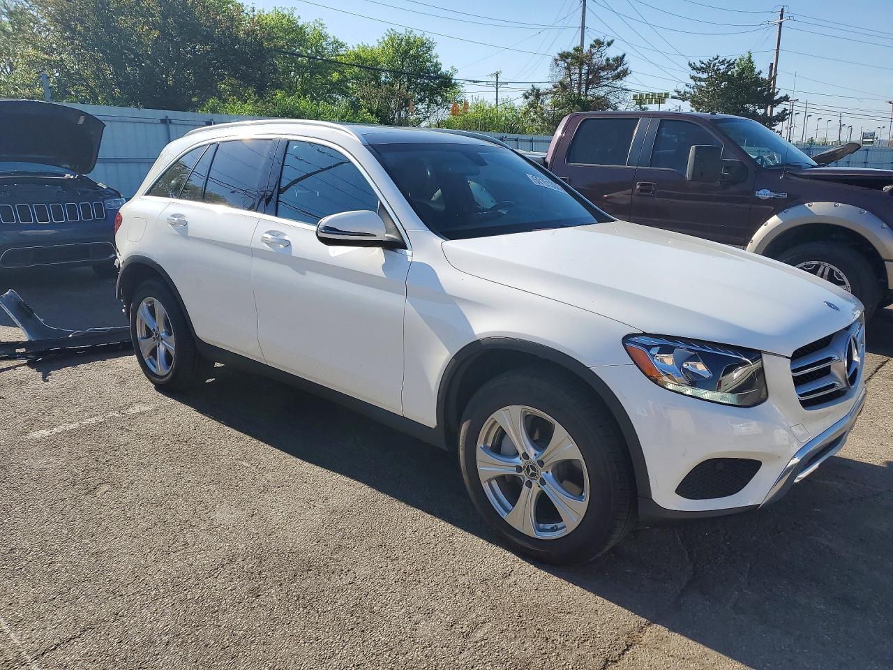 2017 Mercedes-Benz Glc 300 4Matic - zdjęcie 4
