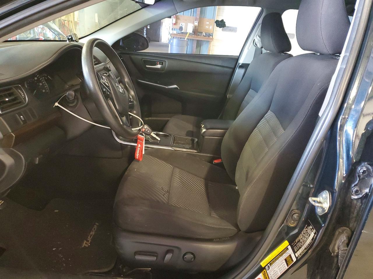 2015 Toyota Camry Le - zdjęcie 7