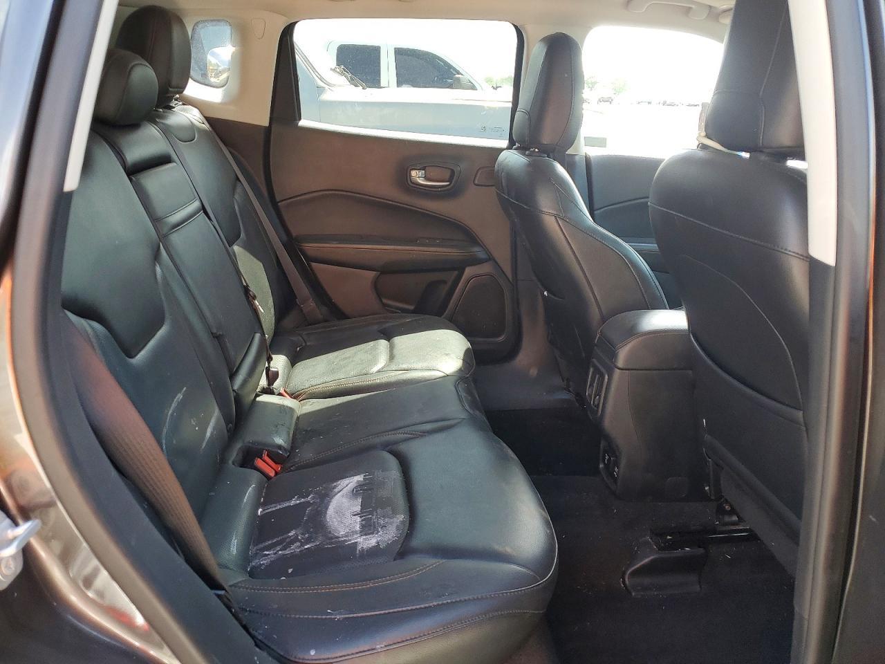 2018 Jeep Compass Limited - zdjęcie 11