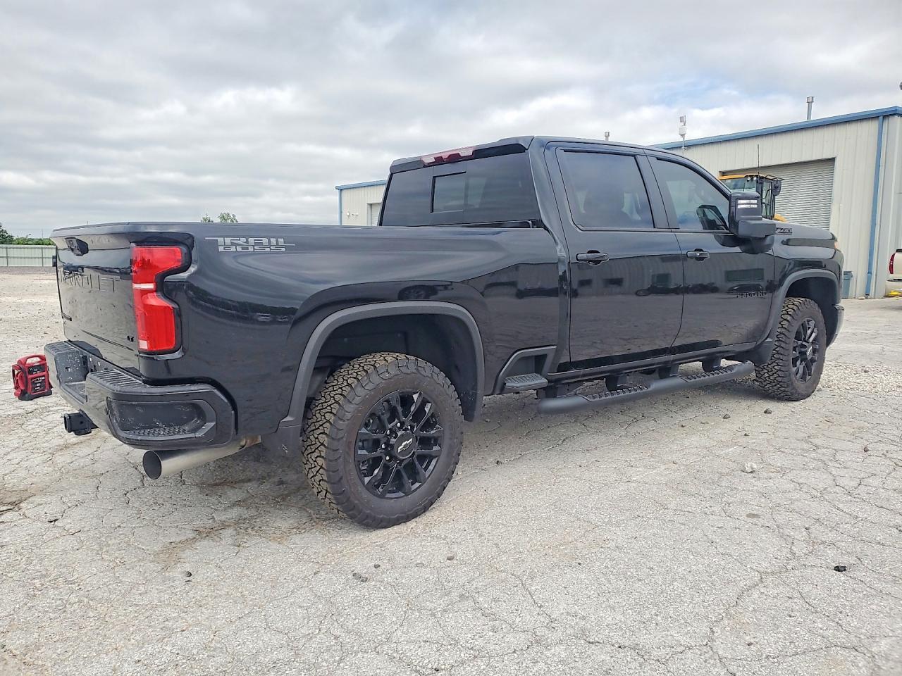 2026 Chevrolet Silverado K2500 Heavy Duty Lt - zdjęcie 3