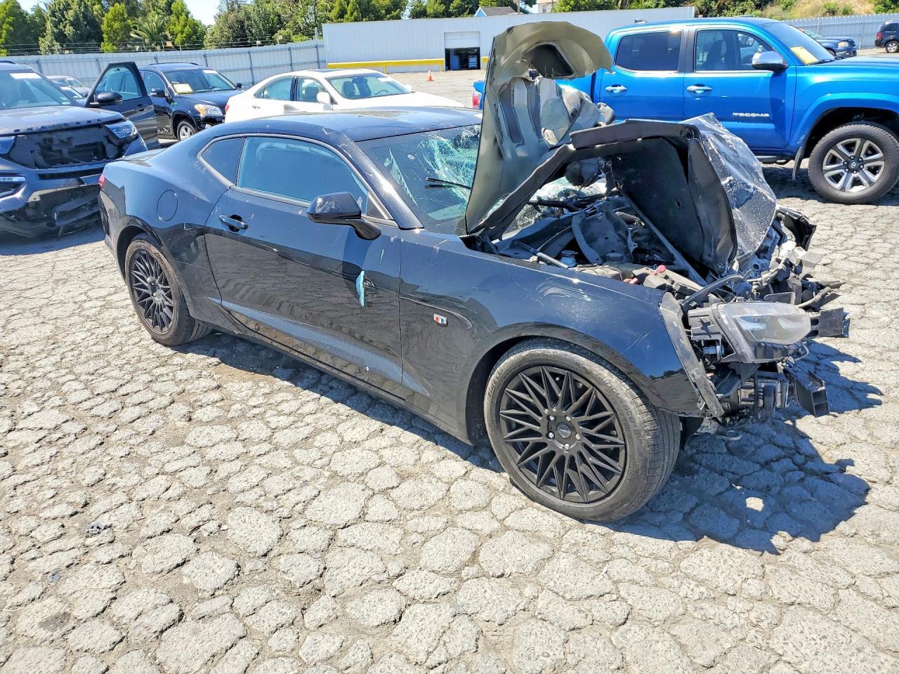 2020 Chevrolet Camaro Ls - zdjęcie 4