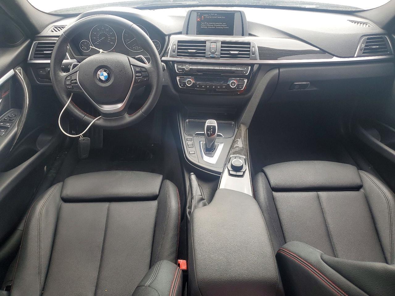 2017 BMW 330 I - zdjęcie 8