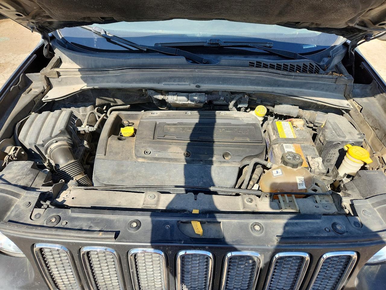 2015 Jeep Renegade Latitude - zdjęcie 11