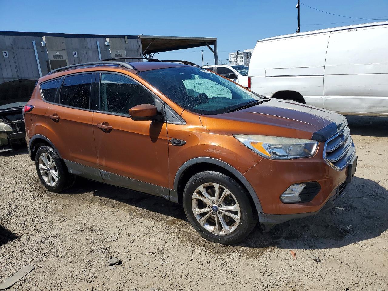 2017 Ford Escape Se - zdjęcie 4