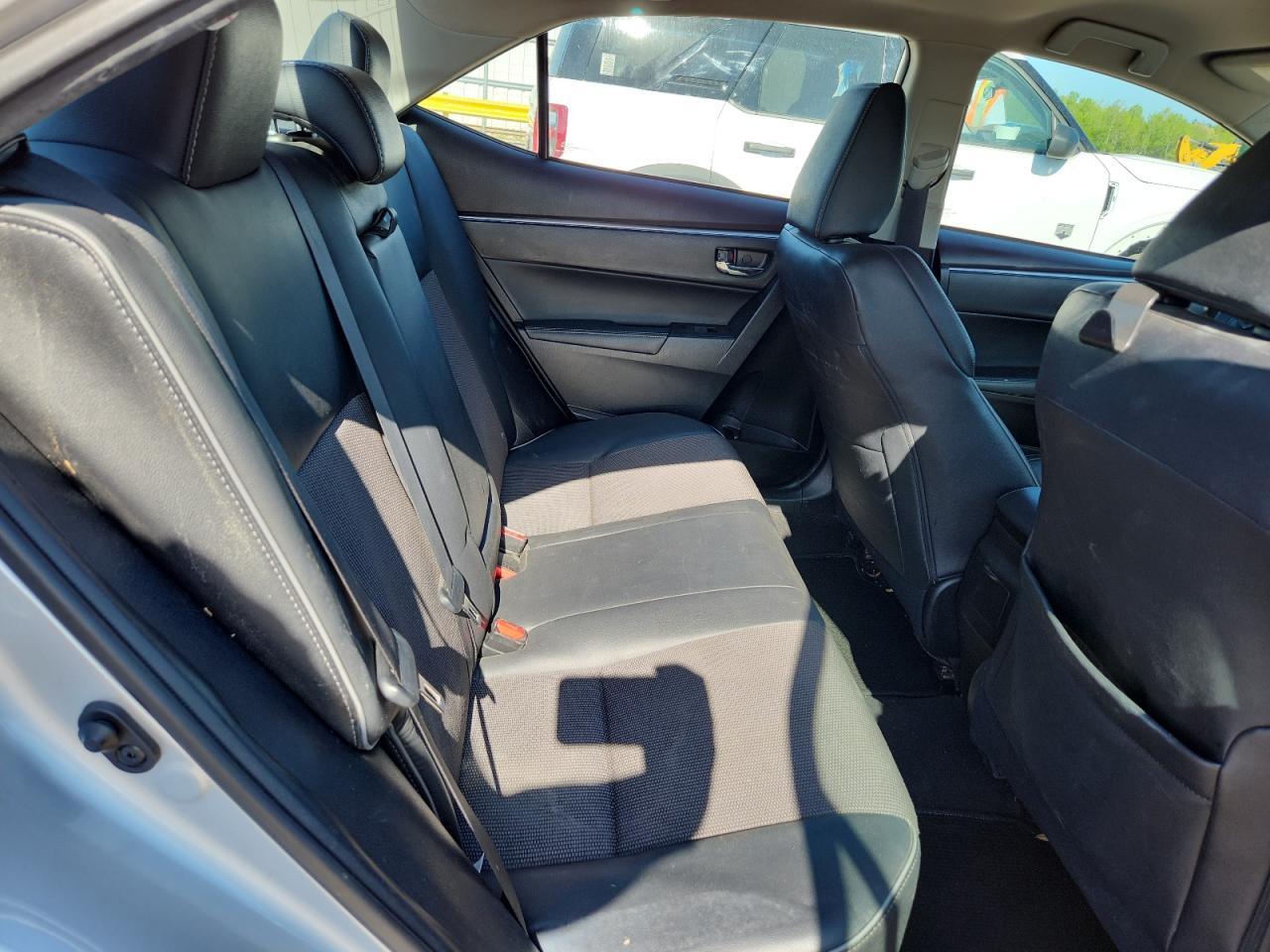 2015 Toyota Corolla S Plus - zdjęcie 10