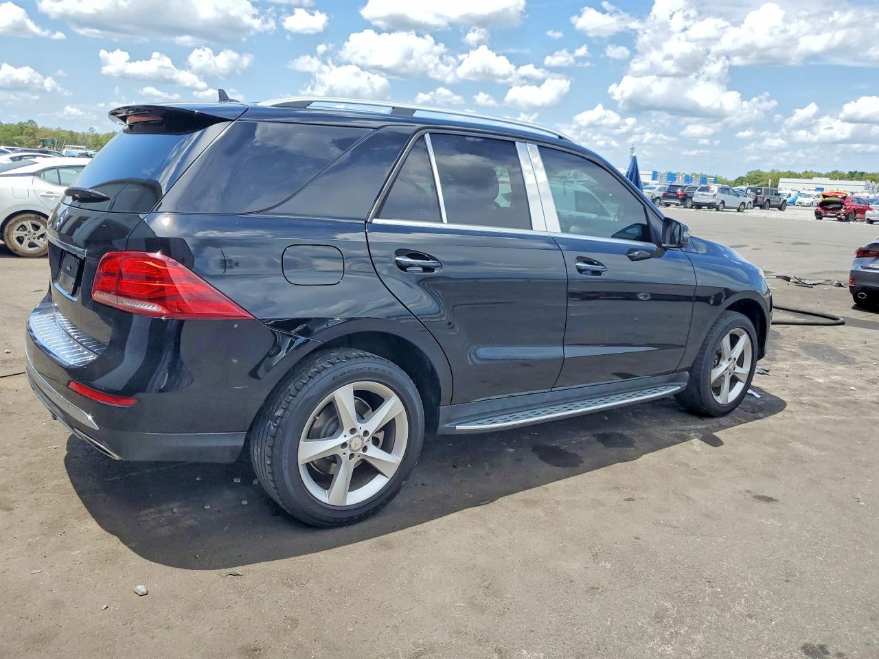 2016 Mercedes-Benz Gle 350 - zdjęcie 3