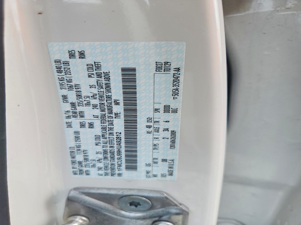 2017 Ford Escape Titanium - zdjęcie 13