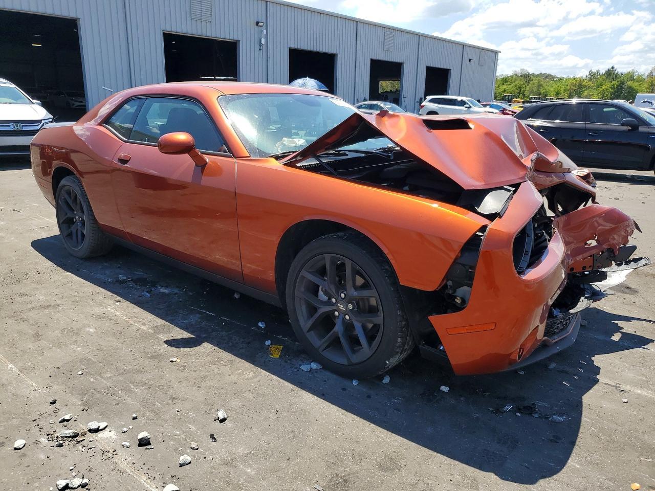 2023 Dodge Challenger Sxt - zdjęcie 4