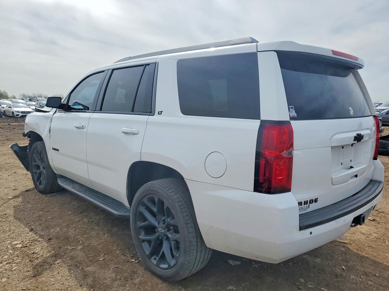 2018 Chevrolet Tahoe K1500 Lt - zdjęcie 2