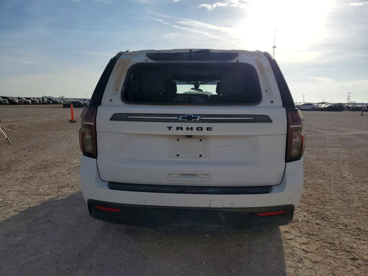 2022 Chevrolet Tahoe K1500 Z71 - zdjęcie 6