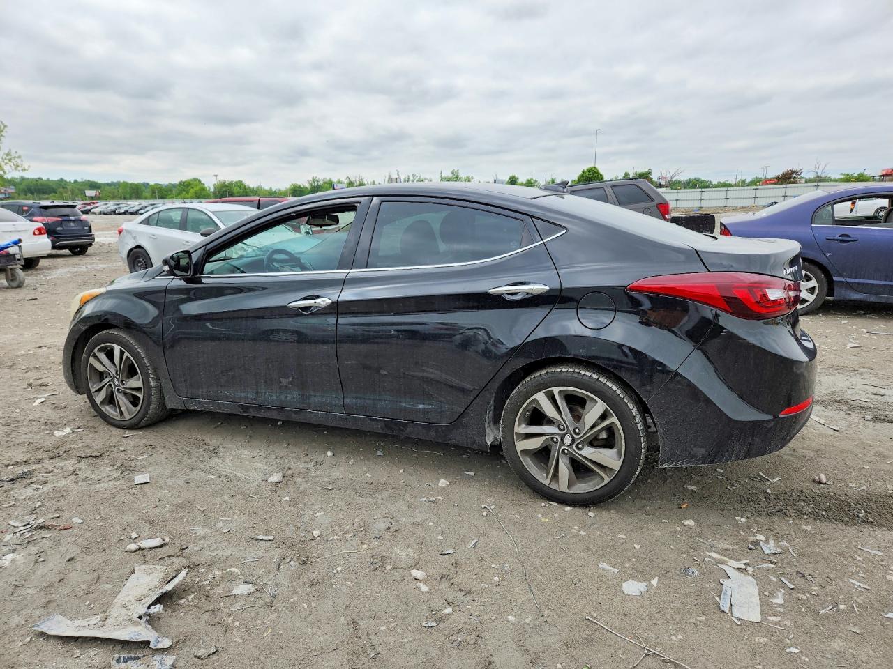 2014 Hyundai Elantra Limited - zdjęcie 2