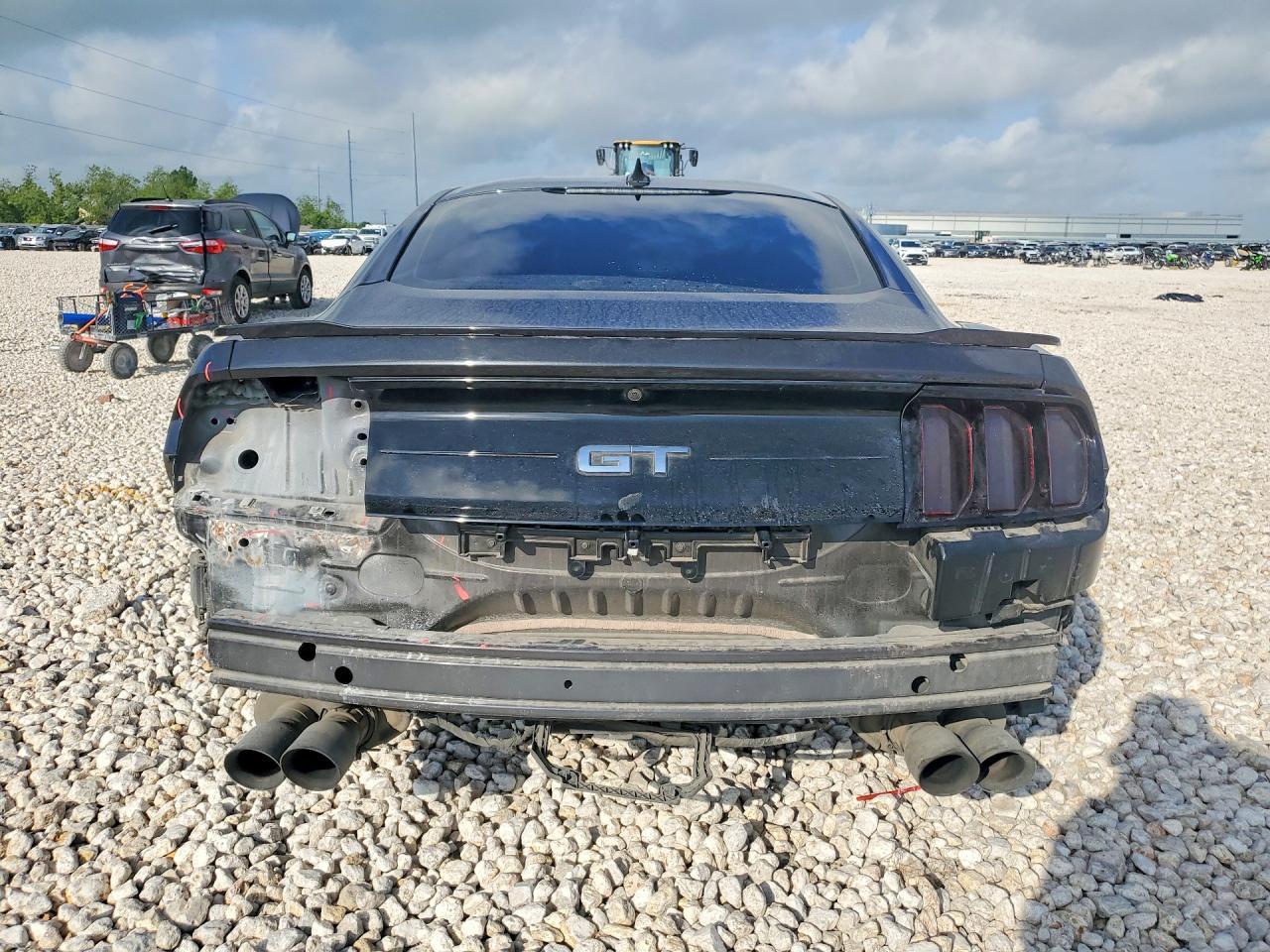 2023 Ford Mustang Gt - zdjęcie 6