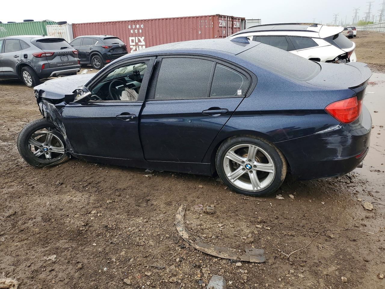 2015 BMW 320 I xDrive - zdjęcie 2