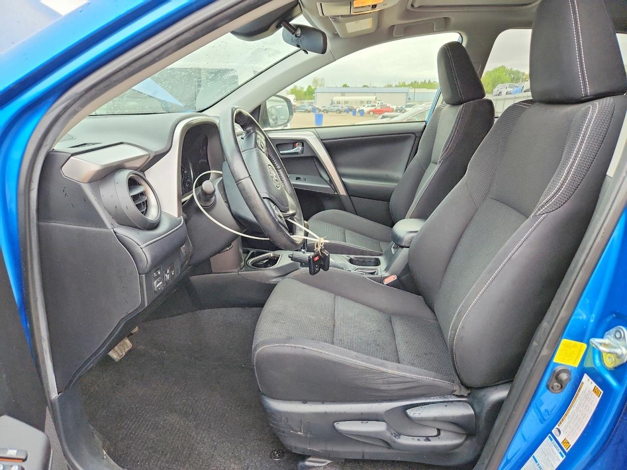 2017 Toyota Rav4 Xle - zdjęcie 7