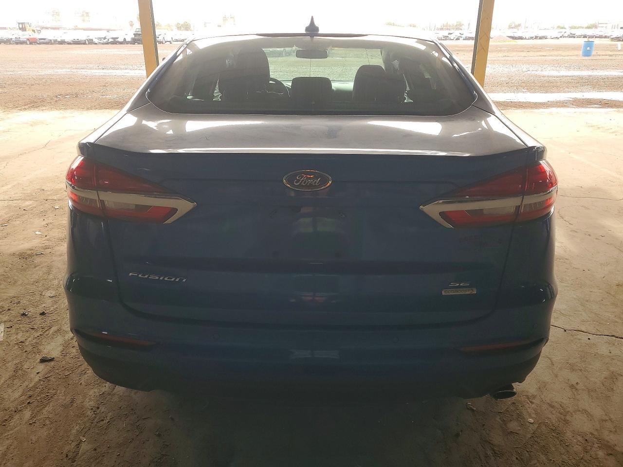 2020 Ford Fusion Se - zdjęcie 11