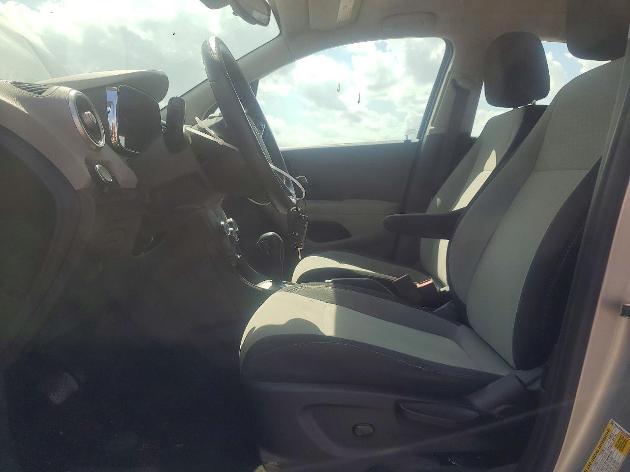 2016 Chevrolet Trax Ls - zdjęcie 7