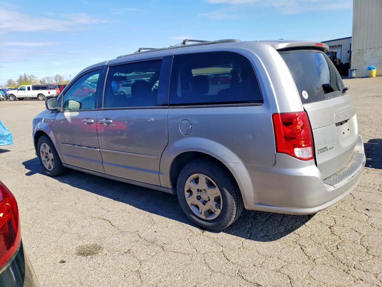 2013 Dodge Grand Caravan Se - zdjęcie 2
