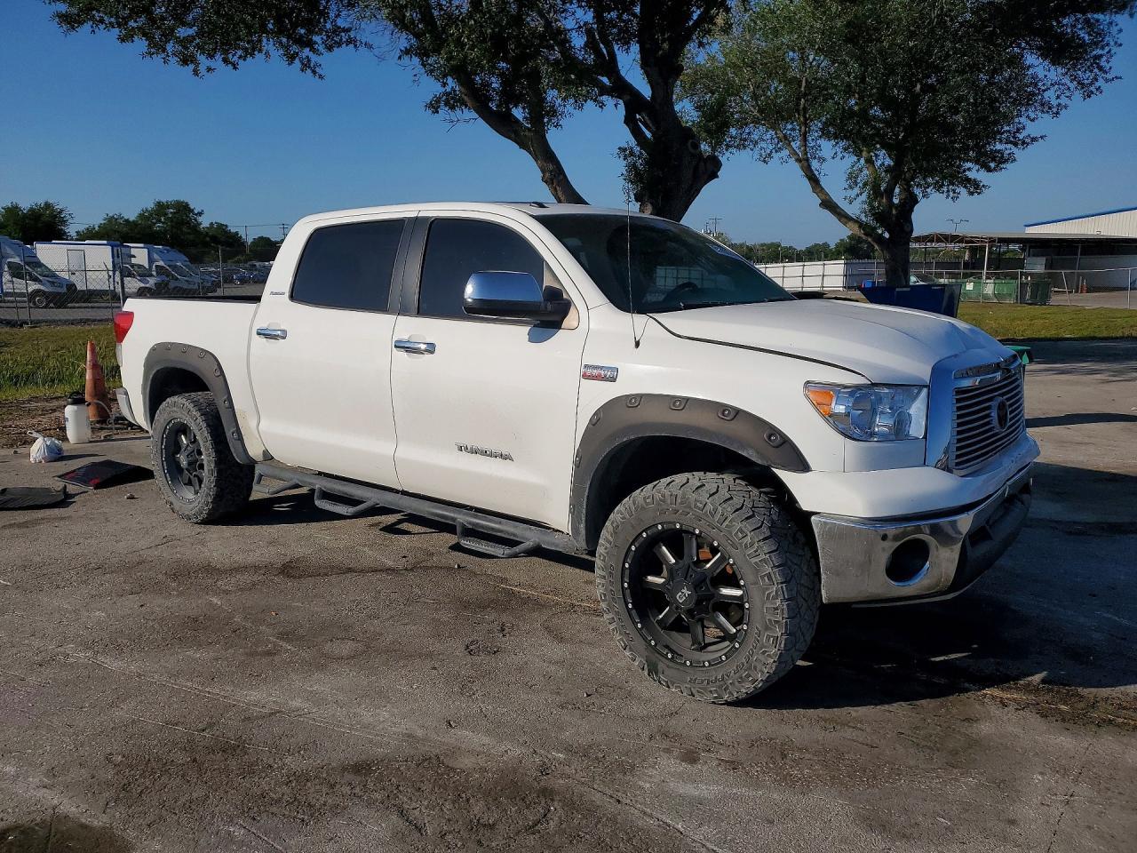2013 Toyota Tundra Platinum - zdjęcie 4
