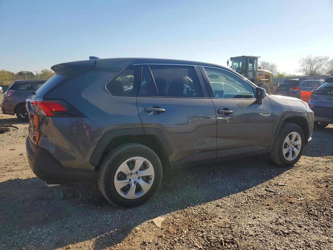2024 Toyota Rav4 - zdjęcie 3