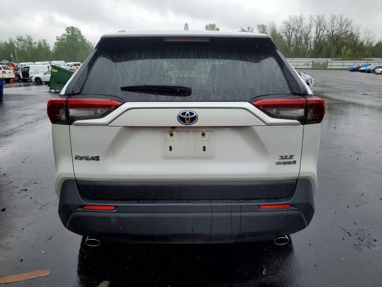 2023 Toyota Rav4 Xle Premium - zdjęcie 6