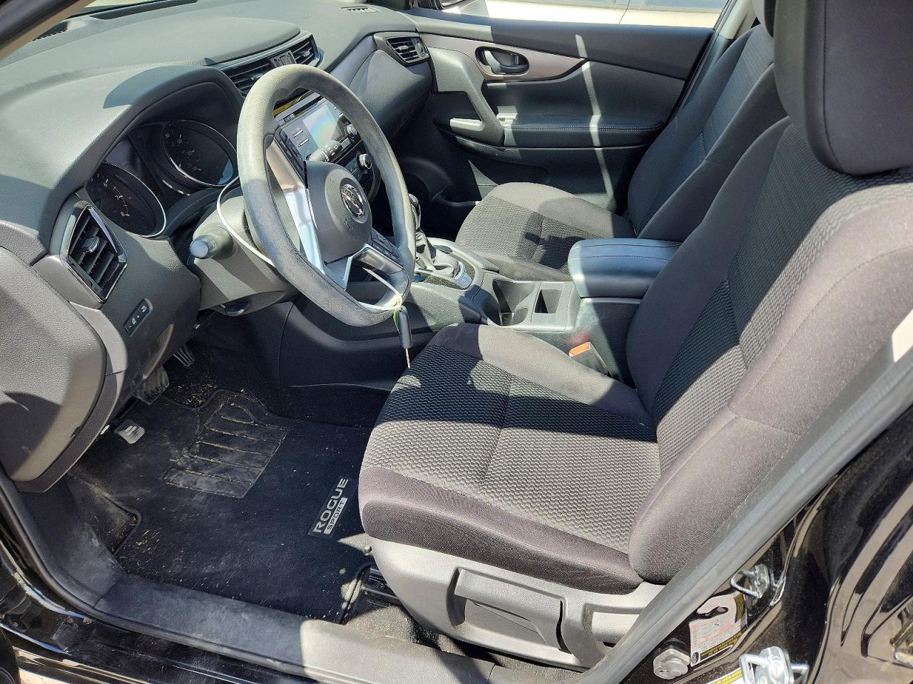 2017 Nissan Rogue Sport S - zdjęcie 7