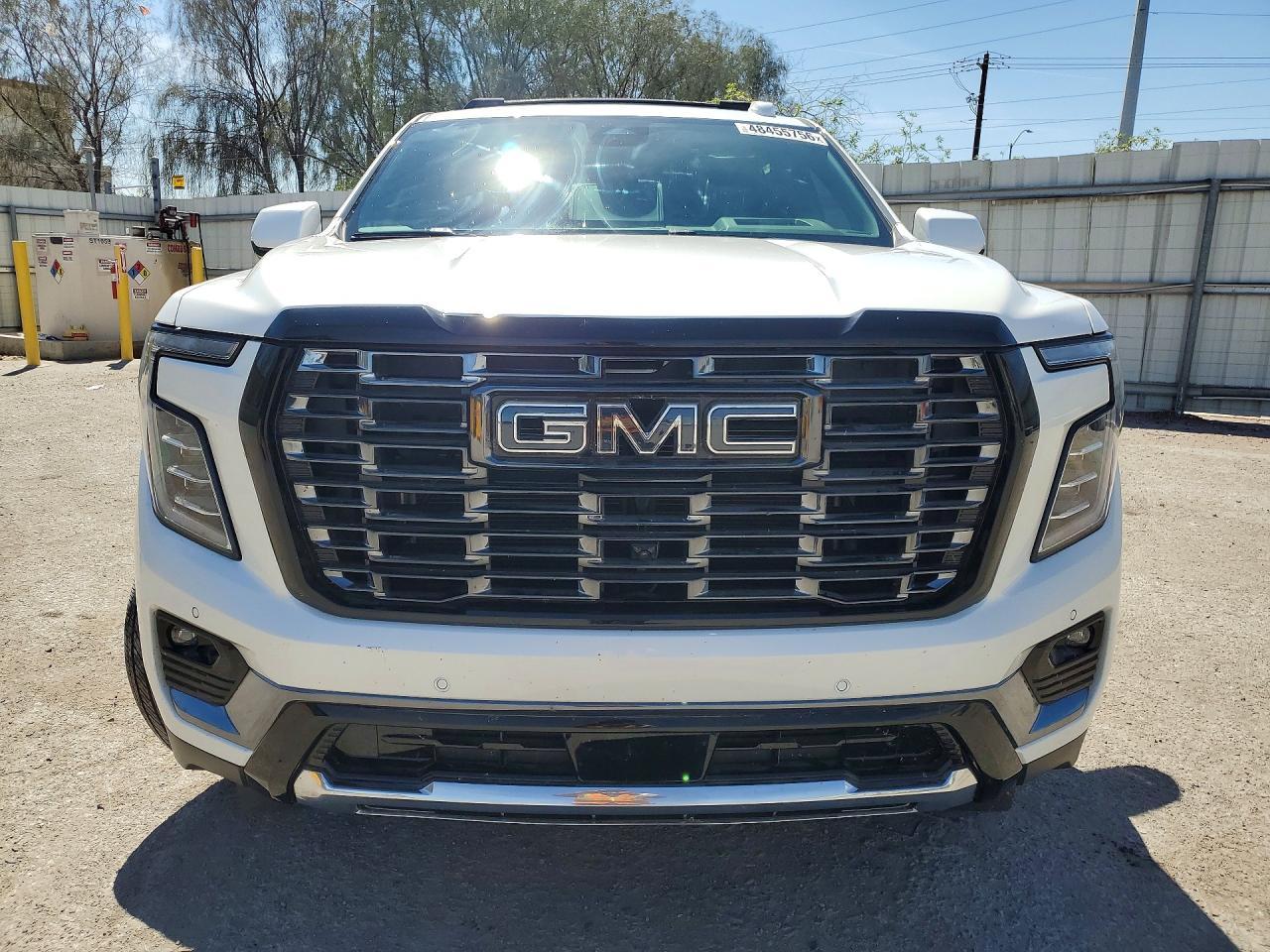 2025 GMC Yukon Denali Ultimate - zdjęcie 5