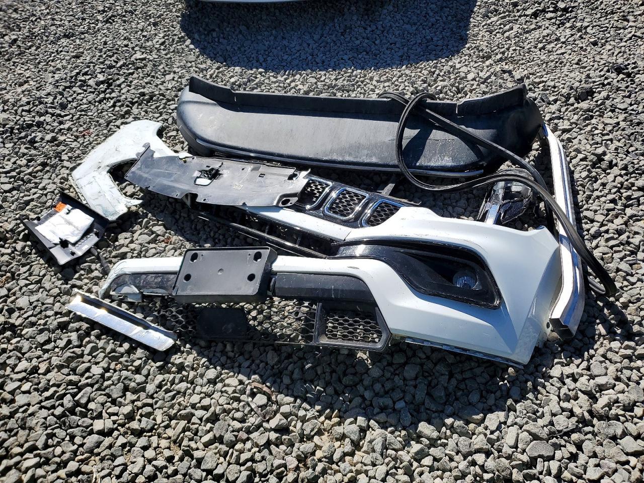 2023 Jeep Compass Limited - zdjęcie 13