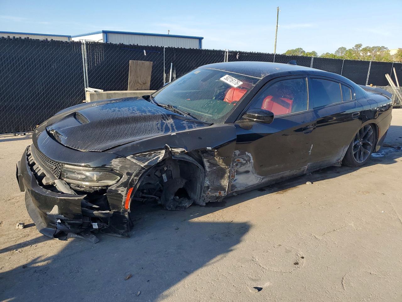 2021 Dodge Charger R - zdjęcie główne