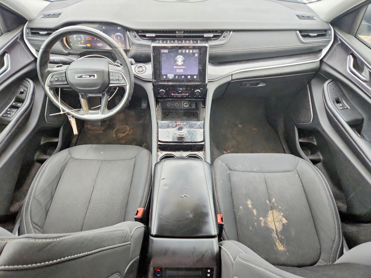 2021 Jeep Grand Cherokee L Laredo - zdjęcie 8