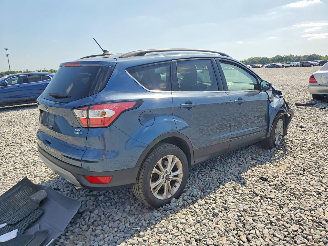 2018 Ford Escape Sel - zdjęcie 3