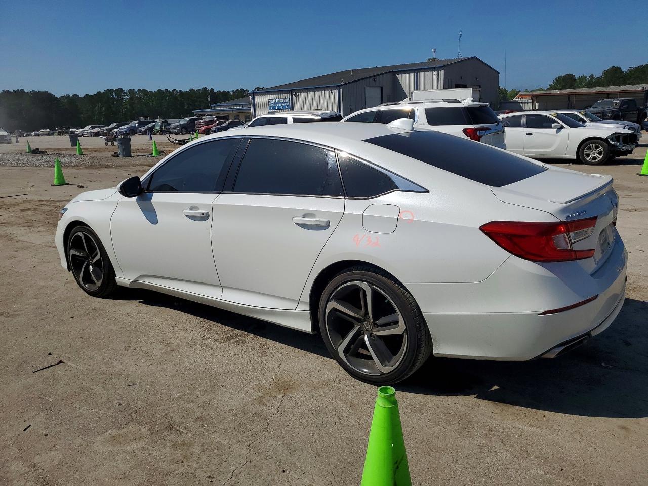 2020 Honda Accord Sport - zdjęcie 2