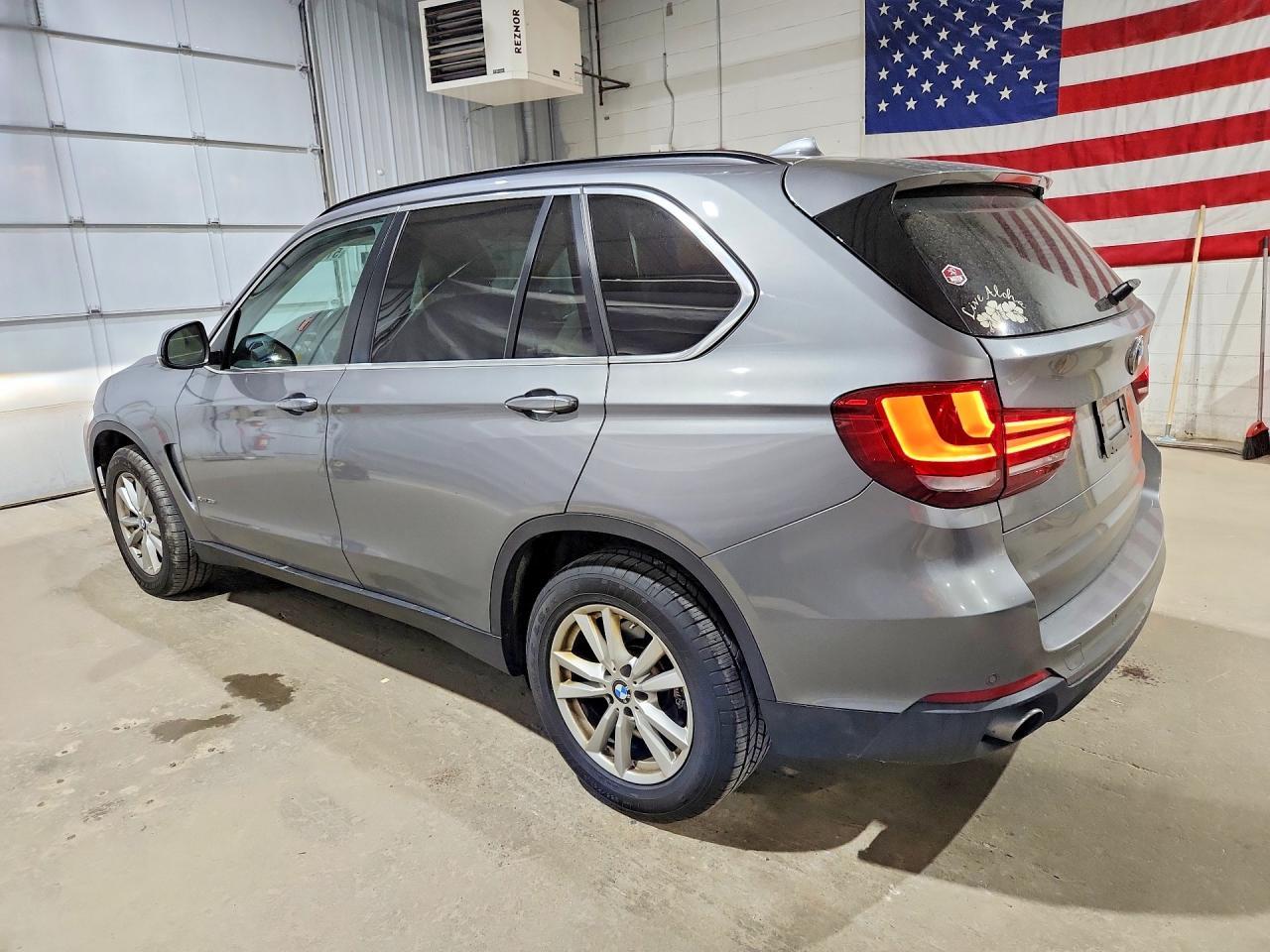 2015 BMW X5 xDrive35I - zdjęcie 2